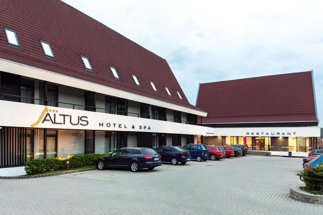 Altus Hotel & Spa Praid Exterior foto