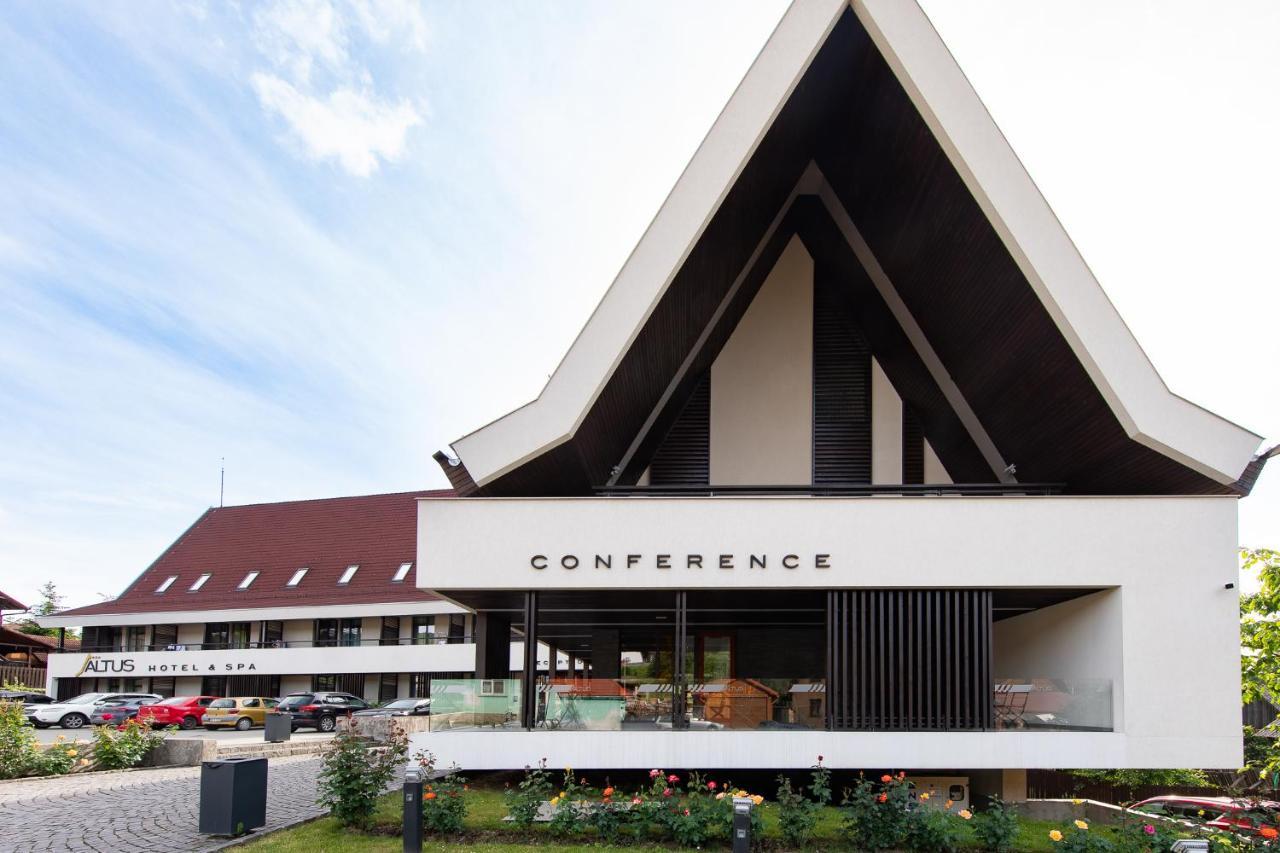 Altus Hotel & Spa Praid Exterior foto